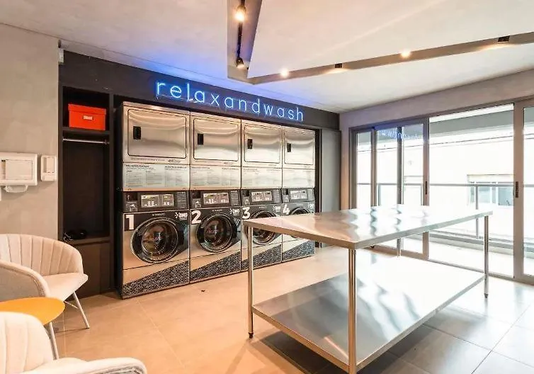 Rua Oscar Freire - Studio Na Rua Mais Luxuosa De Sp
